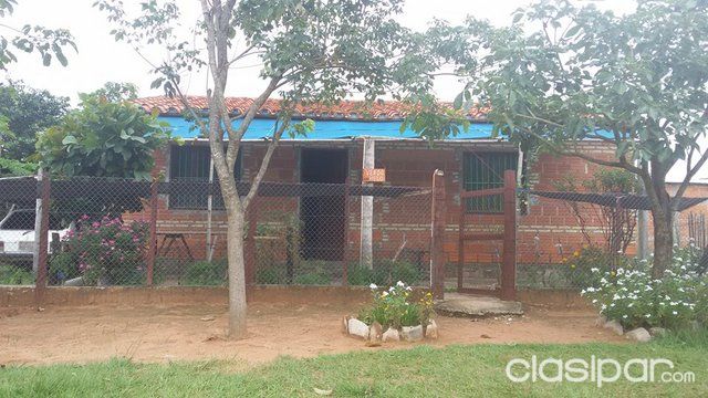 Vendo Casa en Emboscada- Excelente Ubicación! — foto 2