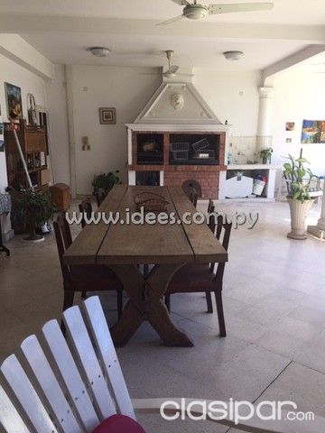 CASA EN BARRIO TRINIDAD - ZONA IGLESIA STMA. TRINIDAD — foto 3