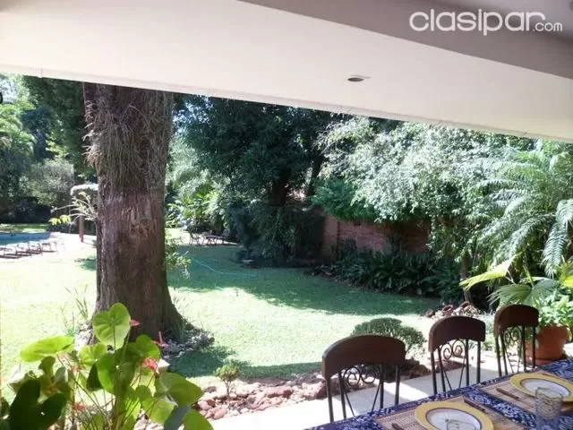 === VENDO AMPLIA CASA EN VILLA MORRA === — foto 3