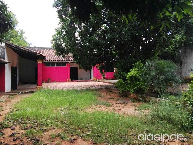 Vendo Hermosa casona amplia con toques modernos para empresas gastronomicas o otros emprendimientos lugar ideal de Lambare — foto 2