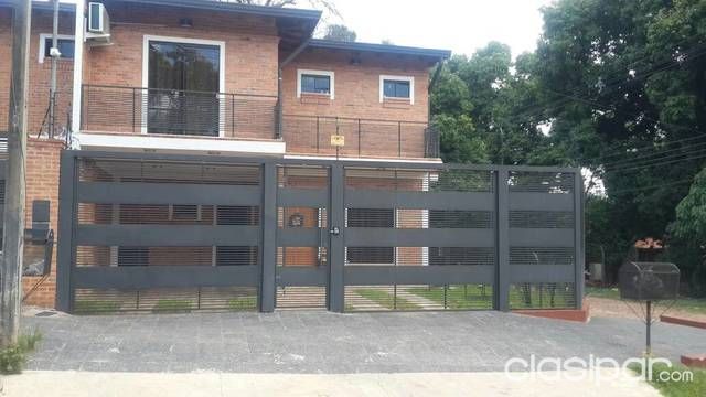 Atencion Vendo Hermoso Duplex en lambare a 100mts de la Avda Cacique y a pasos del Supermercado Metro — foto 2