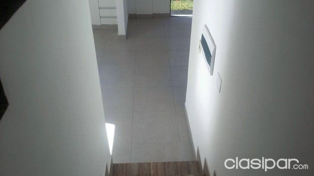¡Con Materiales de Primera! Se Vende Dúplex a Estrenar de 120 m2. en Lambaré (Dpto. Central) — foto 2