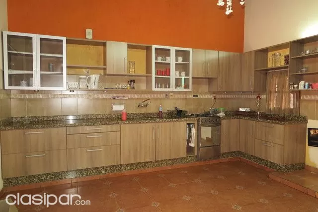 VENDO HERMOSA CASA DETRAS DEL SUPER 6 DE PTE. FRANCO — foto 2