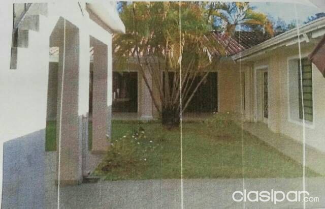 Vendo Residencia a cuadras del Palacio de Justicia — foto 2