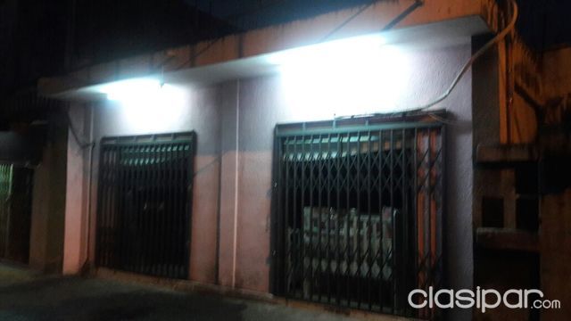 Remato salones con depósito zona mercado 4!! — foto 3