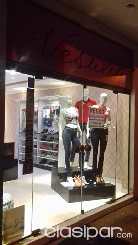 VENDO BOUTIQUE TOTALMENTE MONTADO — foto 2