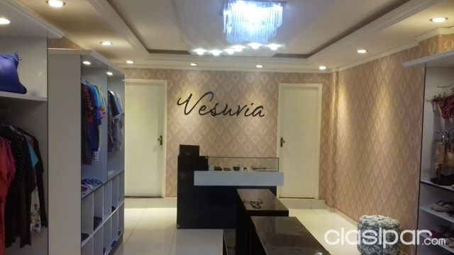 VENDO BOUTIQUE TOTALMENTE MONTADO — foto 3