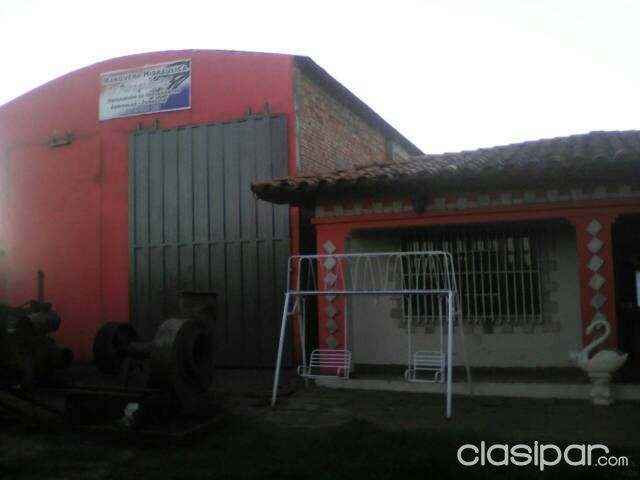 Vendo casa con tinglado — foto 2