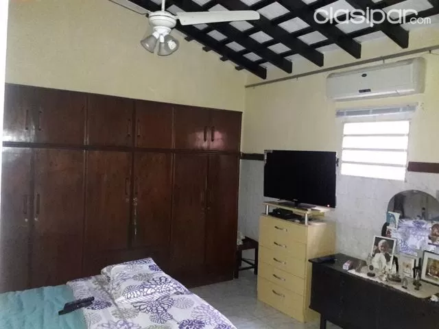 Vendo Casa en zona bien ubicada a 20mts de Mcal. Lopez..COD: CL 525 — foto 2