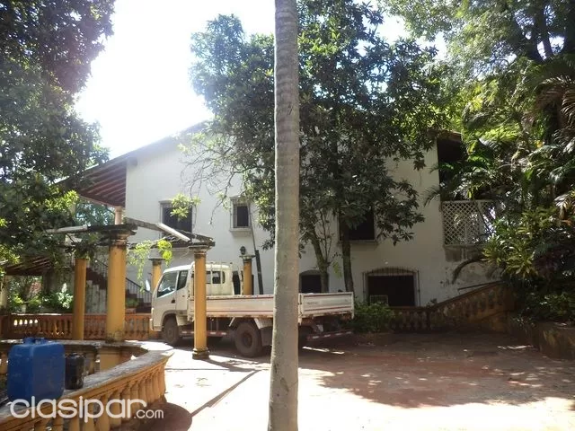 VALIOSA CASONA EN AREGUA — foto 2