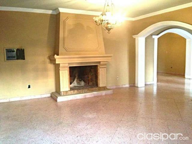 ZONA CARMELITAS-VENDO RESIDENCIA — foto 2