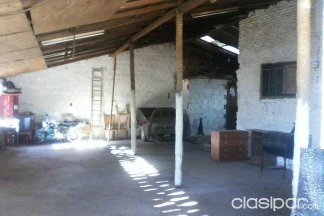 Alquilo galpon para tapiceria — foto 3