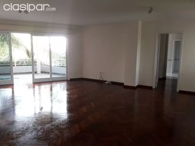 Casa en condominio cerrado con piscina propia 5 dormitorios en barrio Mburucuya — foto 2