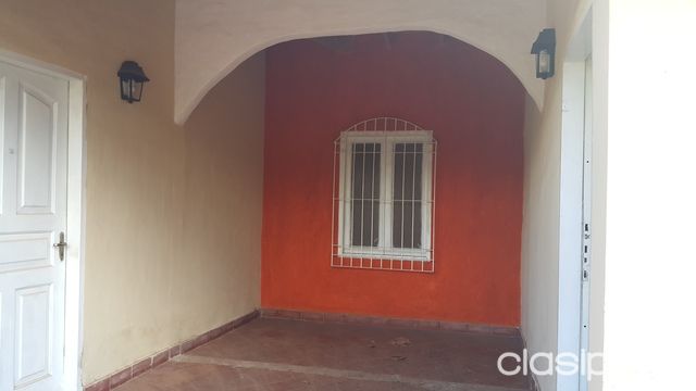 VENDO CASA en LUQUE!!! A Pasos Del Juzgado de 1ra Instancia.Barrio Lapachal 2 — foto 2