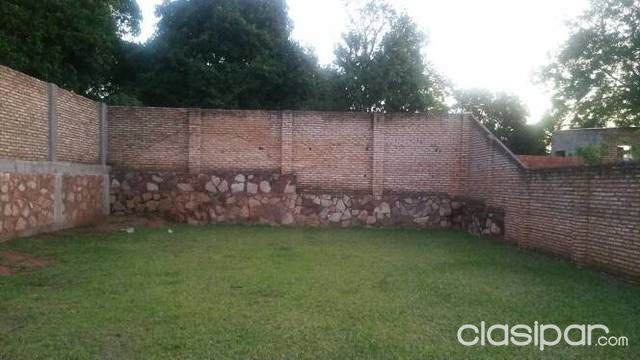 Vendo Casa en Lambare Barrio San Isidro a media cuadra del club 29 de Setiembre — foto 3