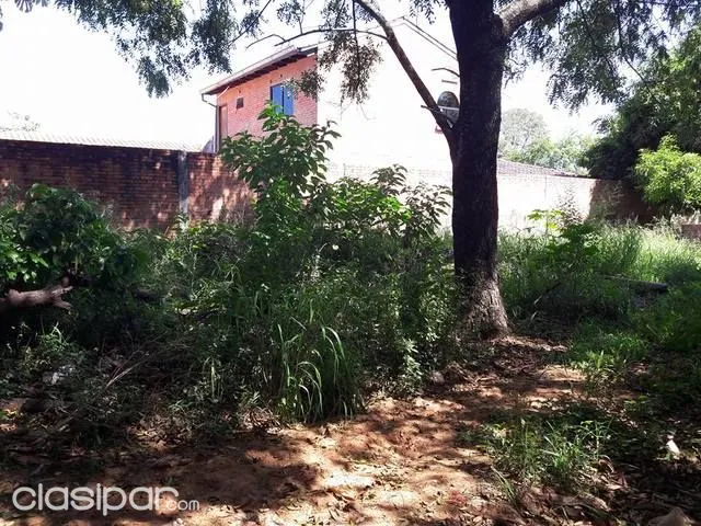 OFERTO TERRENO DE CALLE A CALLE A MEDIA CUADRA DE AVNDA LUQUE- SAN LORENZO.FINANCIO — foto 2