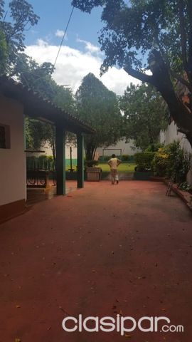 Vendo Casa a 3 cuadras del Circuito Comercial — foto 2