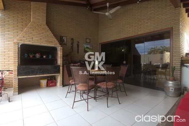 VENDO HERMOSA CASA EN LAMBARE - BARRIO KENNEDY — foto 2