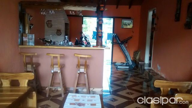 Casa en Mora Cue Luque a 3 cuadra del asfalto sobre empedrado — foto 3