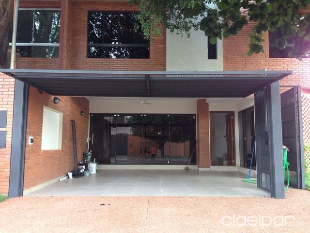 ALQUILO HERMOSO TRIPLEX. ZONA VILLA AURELIA — foto 2