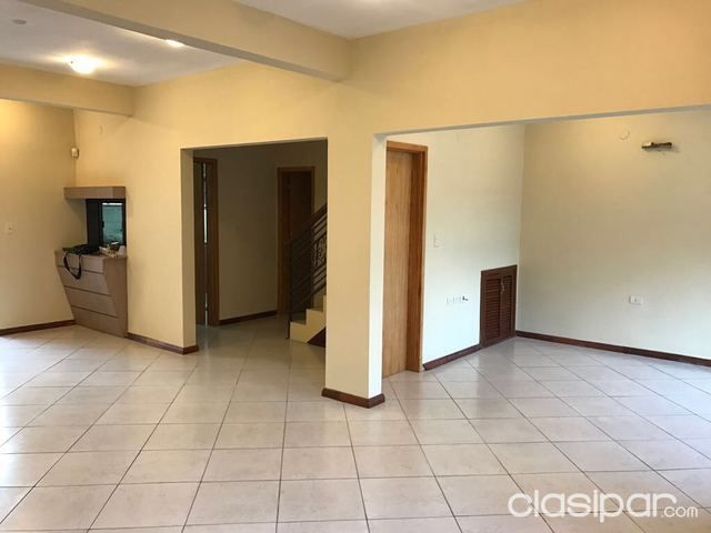 HERMOSO DUPLEX CON PISCINA EN BARRIO HERRERA — foto 2