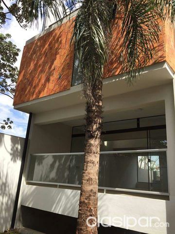 Vendo Triplex de primera!! zona Conmebol — foto 3