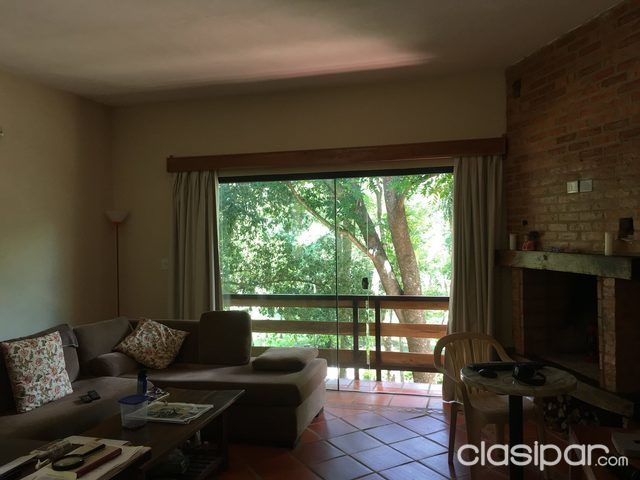 ¡VENDO! Casa en barrio cerrado Casa del Monte, Atyrá. — foto 3