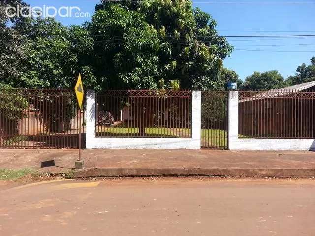 OPORTUNIDAD!!! VIVIENDA EN BARRIO SAN JOSE SOBRE ASFALTO, CERCA DE LA AVENIDA — foto 2