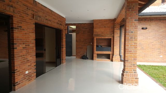 VENDO HERMOSA Y AMPLIA RESIDENCIA A ESTRENAR EN ZONA SUPER RESIDENCIAL DE BARRIO HERRERA. — foto 3