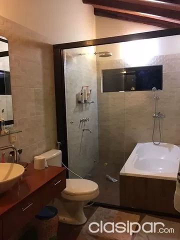 Vendo duplex tipo casa en Fernando de la Mora con piscina — foto 3