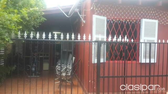 Vendo Chalet en lambare zona Colegio Nuevo Horizonte — foto 3