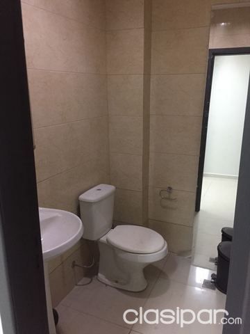 ALQUILO SALÓN COMERCIAL BUENÍSIMA UBICACIÓN SOBRE LA AVDA. MONSEÑOR RODRIGUEZ-CENTRO DE CDE — foto 3