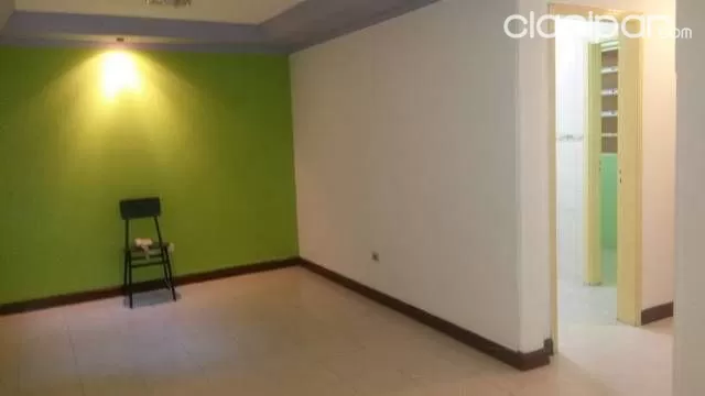 VENDO DEPARTAMENTO DE 3 DORM..EN EDIFICIO CON ASCENSOR A 1 CUADRA DEL PALACIO DE JUSTICIA...OFERTA..!!!! — foto 3