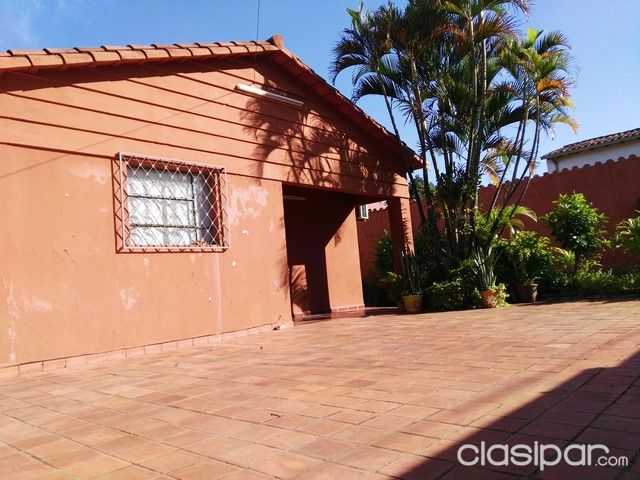 Venta!! En Lambaré sobre Patricio Escobar barrio residencial cercanías de la iglesia San Juan Bautista a 600 metros de Cacique Lam — foto 3