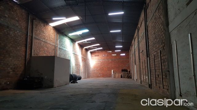 SALON OFICINA DEPOSITO, ZONA CENTRO MERCADO 4 — foto 2
