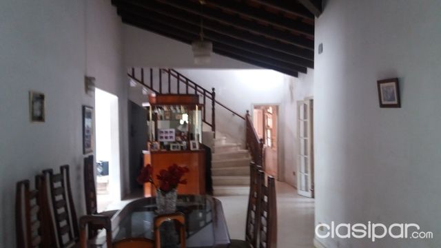 CASA DE DOS PLANTAS EN MARIANO ROQUE ALONSO A 2KM DEL CHACO — foto 3