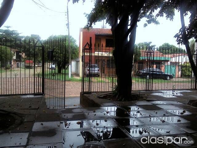 Remato casa en lambare Brrio San Isidro — foto 3