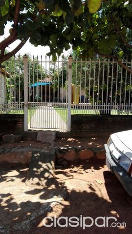 OFERTO CASA RESIDENCIAL…!!!! LUQUE…!! ZONA PALACIO DE JUSTICIA…BARRIO YCUA DURE A CUADRA DE LA RUTA LAS RECIDENTAS, CAMINO LUQUE — foto 2
