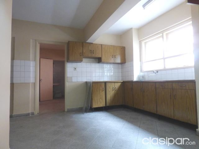 ALQUILO DPTO. AMPLIO de 3 hab. Bº Villa Morra — foto 3