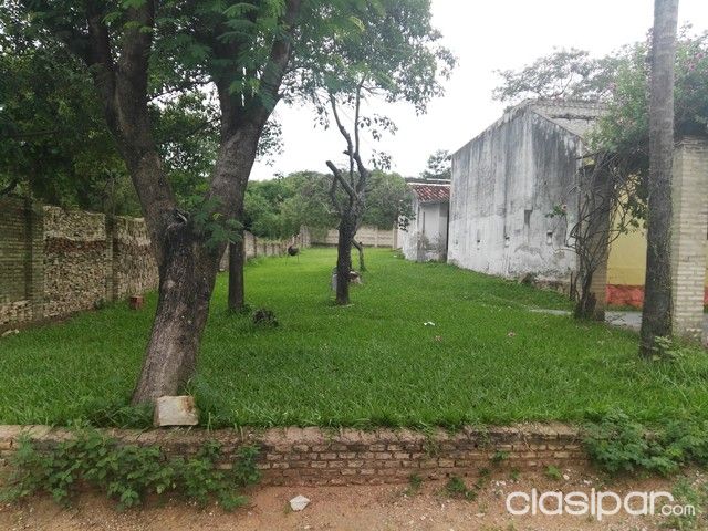 REMATO TERRENO CON CASA A MEDIO TERMINAR ZONA YACHT Y GOLF CLUB PYO — foto 3