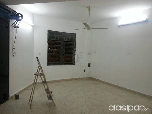 2 Salones comerciales — foto 3
