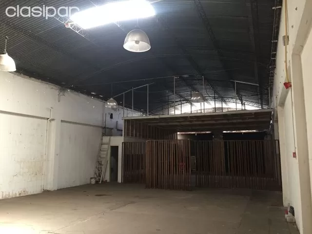 VENDO TINGLADO SOBRE LA AVENIDAD EUSEBIO AYALA — foto 3