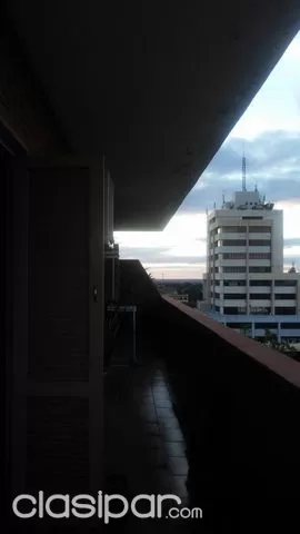 Hermoso y amplio departamento con cochera en el centro, zona Plaza Italia — foto 2