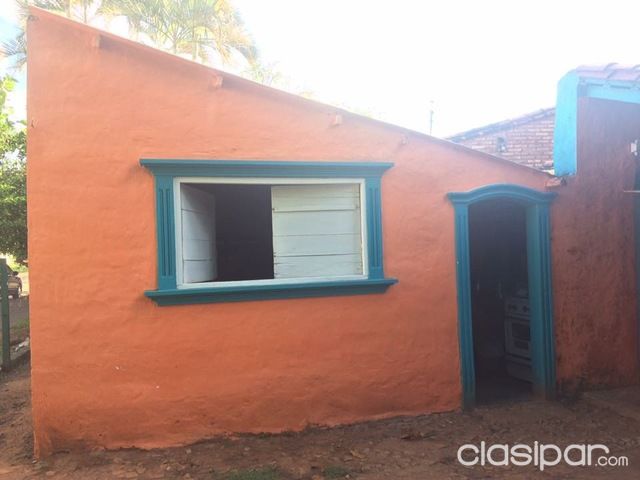 VENDO TERRENO CON CASITA BARRIO MOLINO - LUQUE — foto 2