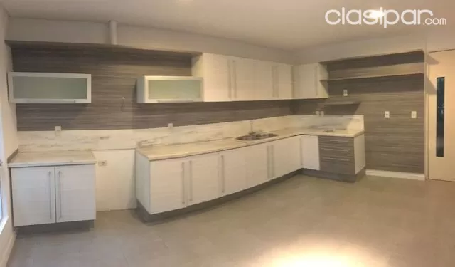CAPITAL VENDE LUJOSA CASA!! En Barrio Cerrado Botánica 5!!! — foto 3
