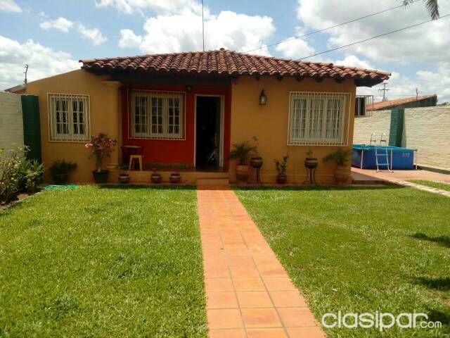 VENDO HERMOSA CASA EN ESQ. EN LUQUE ZONA HOSPITAL REGIONAL!!!! — foto 3