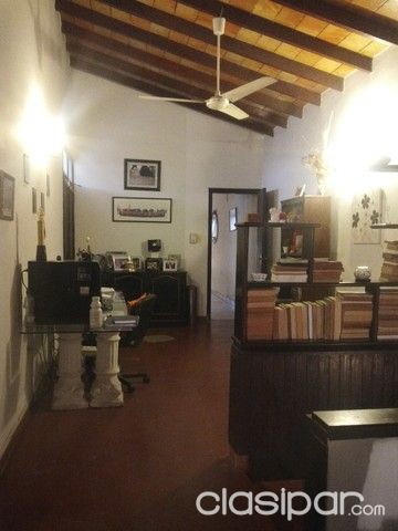 Vendo Hermosa Casa con Pileta sobre Caballero!! — foto 2