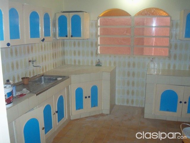 VILLA MORRA ALQUILO CHALET TODA EN UNA PLANTA ZONA SHOPPING MCAL LOPEZ — foto 3