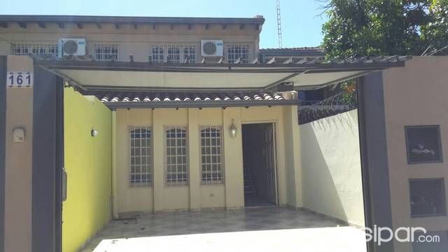 DUPLEX LAMBARÉ. 1Cuadra Cacique y 3cuadr.Perón. — foto 2