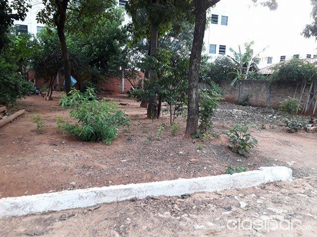 EN ROQUE!! A 100 METROS DE LA TRANSCHACO REMATO HERMOSO TERRENO SOBRE EMPEDRADO ZONA SUPER ESPAÑA!!! — foto 2
